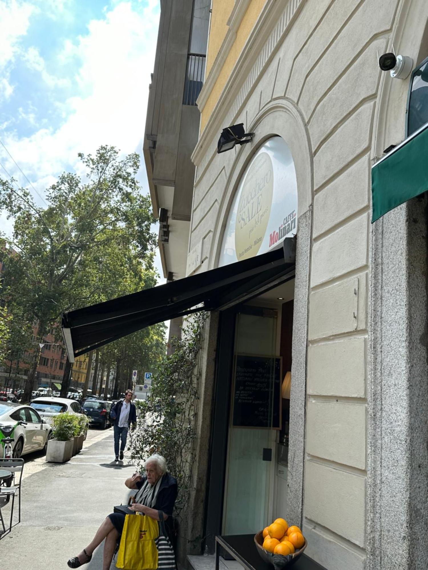 Porta Venezia - San Babila Milano Milão Exterior foto